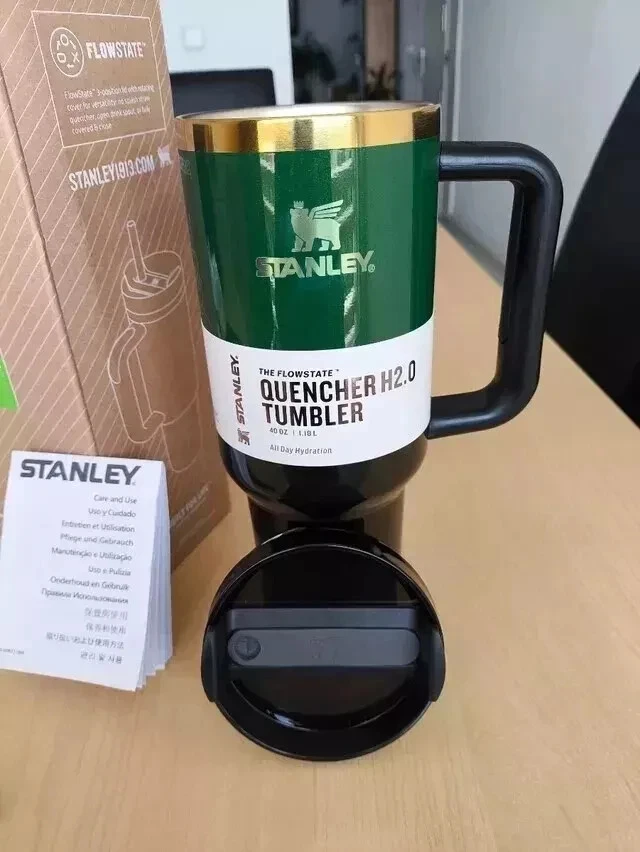s-l1600 (50) Stanley Wicked x Target Elphaba 40oz H2.0 Flowstate Quencher Tumbler - Image 1