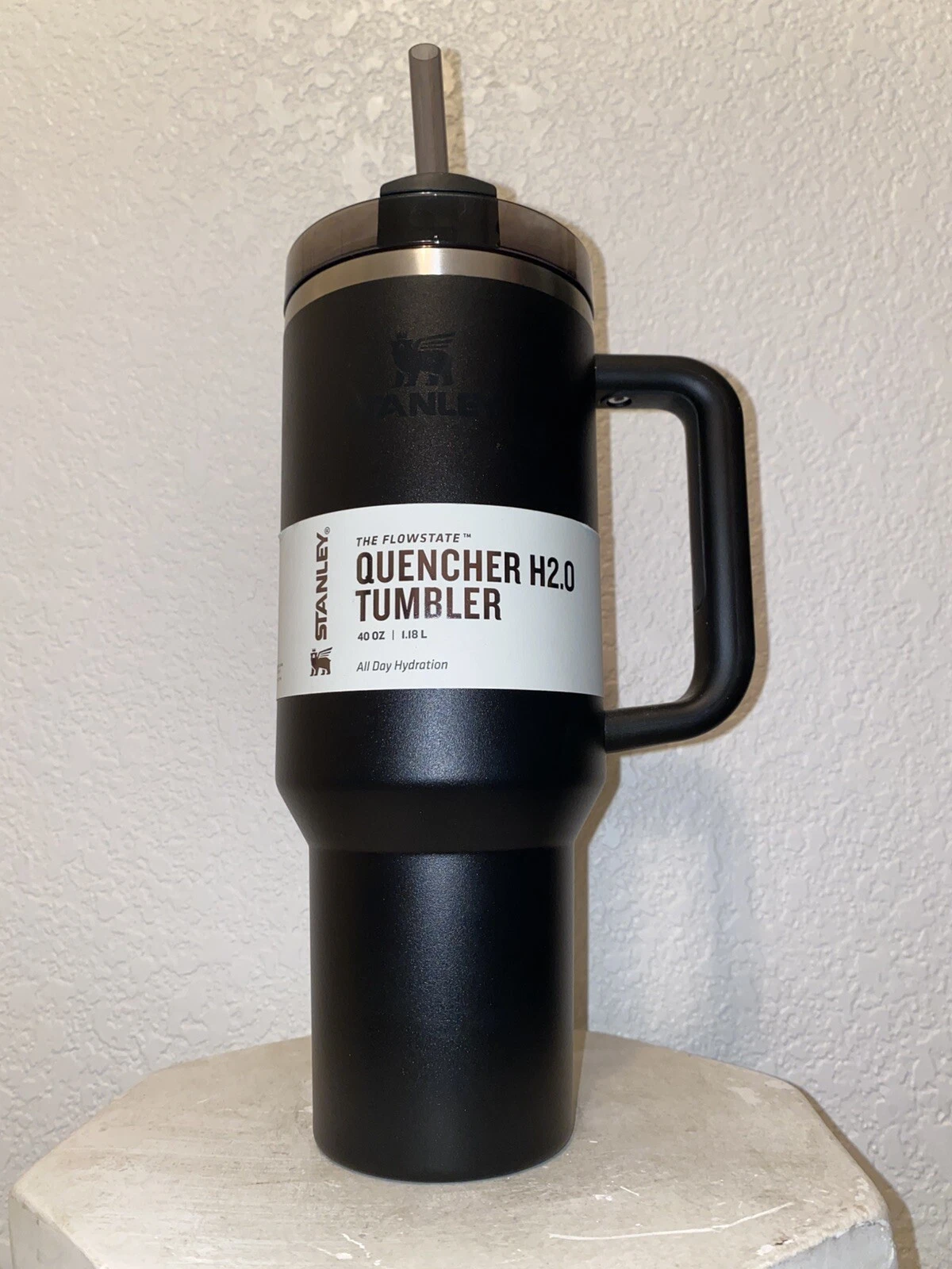 s-l1600 (72) Stanley 40 oz Quencher H2.0 FlowState Tumbler Black, Stainless Steel Travel Cup New - Image 1