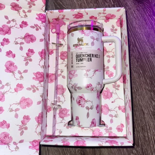 Stanley x LoveShackFancy 40 oz Quencher H2.0 Tumbler Cup New in Box Limited Edition